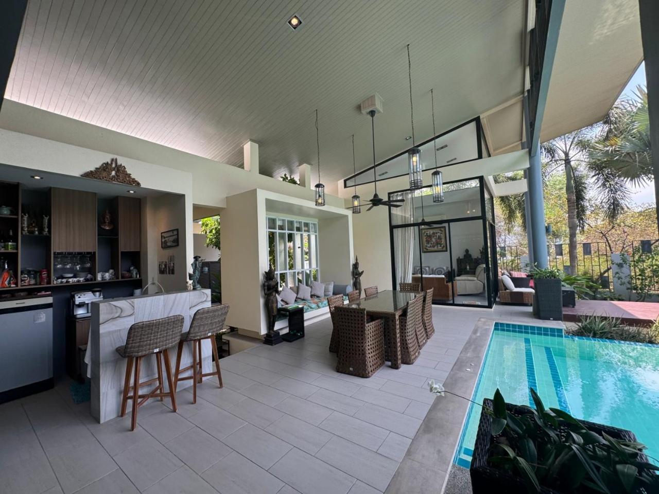Ibiscus Villa By G Estate Rawai Bagian luar foto